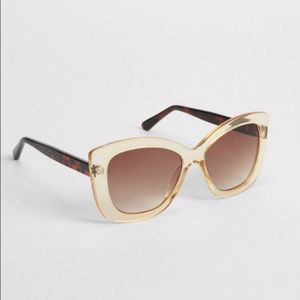 Cream and Brown Cat 😸 Eye Sunglasses